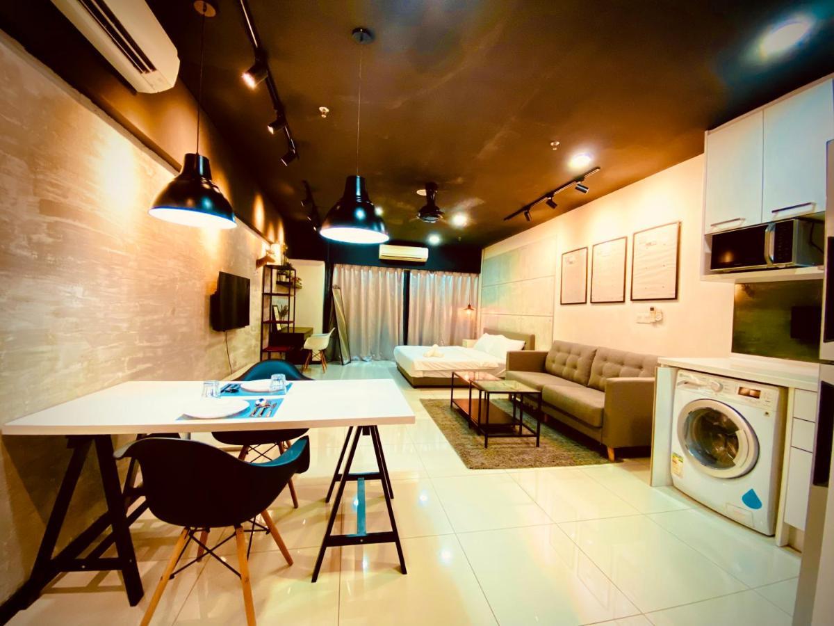 Apartment Near Klcc By Grihoz クアラルンプール エクステリア 写真