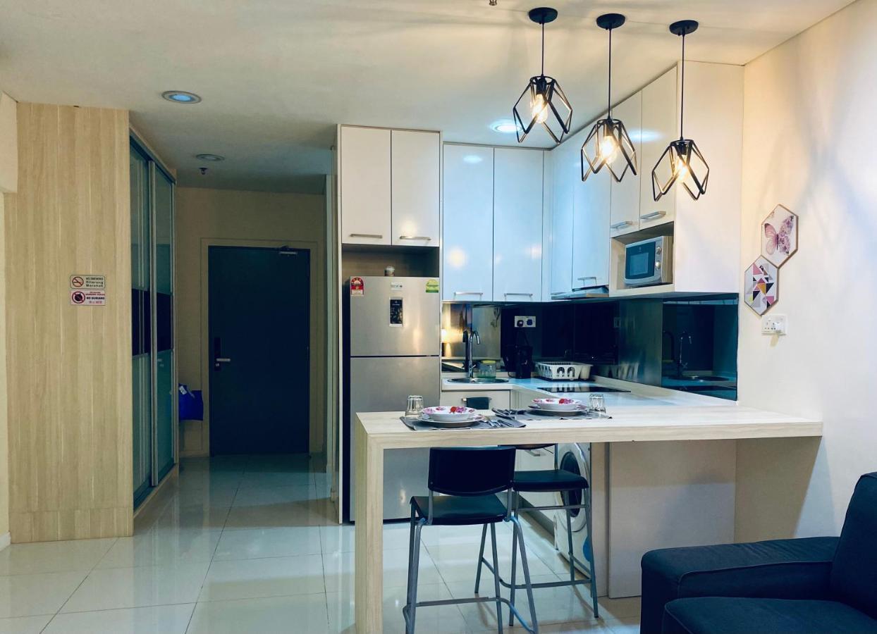 Apartment Near Klcc By Grihoz クアラルンプール エクステリア 写真