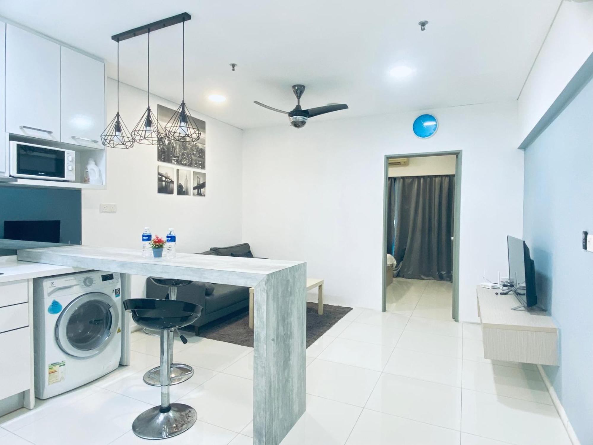 Apartment Near Klcc By Grihoz クアラルンプール エクステリア 写真